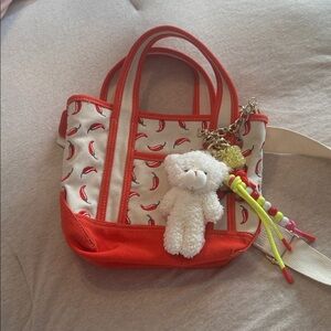 Madden girl red chili tote bag with adjustable straps NWOT